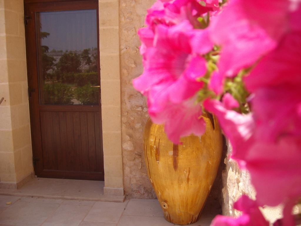 Masseria Nuova Франкавила Фонтана Екстериор снимка